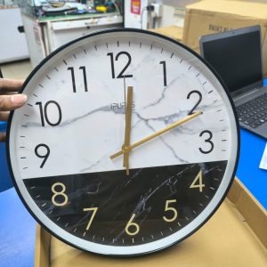 WiFi Wall Clock Spy IP Camera